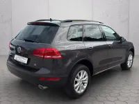 Gebraucht VW Touareg 245 PS (180 kW) 2012 Grau SUV