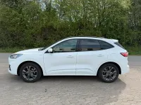 Gebraucht Ford Kuga 190 PS (139 kW) 2021 Weiß SUV