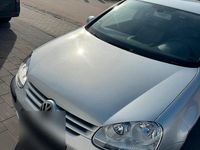 Gebraucht VW Golf V 105 PS (77 kW) 2004 Grau Kleinwagen