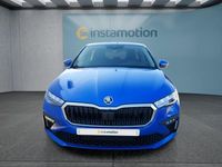 Neu Skoda Scala 116 PS (85 kW) 2025 Blau Kleinwagen