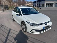 Gebraucht VW Golf VII 116 PS (85 kW) 2021 Weiß Kleinwagen