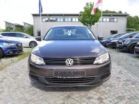 Gebraucht VW Jetta Comfortline 105 PS (77 kW) 2011 Braun Limousine