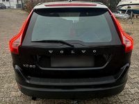 Gebraucht Volvo XC60 163 PS (119 kW) 2012 Schwarz SUV