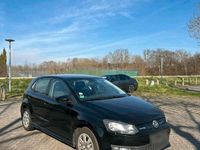 Gebraucht VW Polo 75 PS (55 kW) 2014 Schwarz Limousine