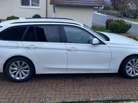 Gebraucht BMW 320 Sport Line 184 PS (135 kW) 2014 Weiß Kombi