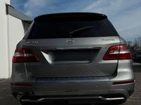 Gebraucht Mercedes ML350 258 PS (189 kW) 2012 Grau SUV