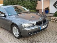 Gebraucht BMW 740 306 PS (225 kW) 2006 Grau Limousine