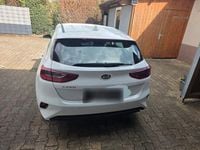 Gebraucht Kia Ceed Vision 140 PS (102 kW) 2020 Weiß Kleinwagen