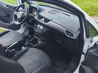 Gebraucht Opel Corsa Edition 69 PS (50 kW) 2014 Weiß Kleinwagen