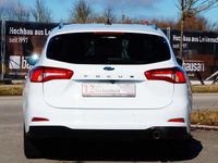 Gebraucht Ford Focus Cool & Connect 150 PS (110 kW) 2022 Weiß Kombi