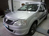 Gebraucht Dacia Logan Lauréate 105 PS (77 kW) 2009 Silber Limousine