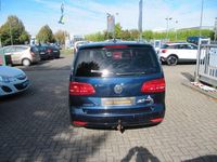Gebraucht VW Touran Style 105 PS (77 kW) 2011 Blau Van / Kleinbus