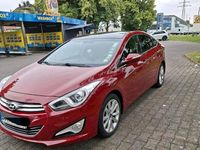 Gebraucht Hyundai i40 132 PS (97 kW) 2013 Rot Limousine