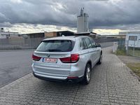 Gebraucht BMW X5 Sport Line 218 PS (160 kW) 2014 Silber SUV