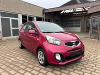 Gebraucht Kia Picanto Attract 69 PS (50 kW) 2012 Violet Kleinwagen