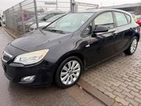 Gebraucht Opel Astra Edition 116 PS (85 kW) 2009 Schwarz Limousine
