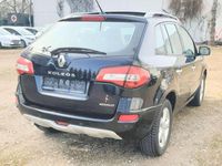 Używany Renault Koleos Dynamique 150 KM (110 kW) 2010 Czarny SUV