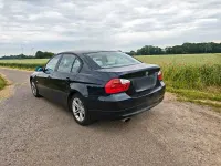Gebraucht BMW 318 143 PS (105 kW) 2008 Blau Limousine