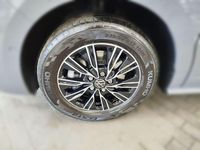 Gebraucht VW Multivan Life 150 PS (110 kW) 2025 Grau Van