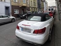 Gebraucht Mercedes E200 AMG 184 PS (135 kW) 2014 Weiß Cabrio