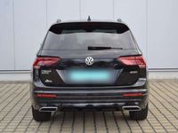 gebraucht VW Tiguan Allspace 2.0 TDI 4Motion DSG R-line Black