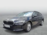 Gebraucht Skoda Superb Essence 150 PS (110 kW) 2025 Ebony schwarz metallic Kombi