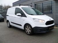 Gebraucht Ford Transit Courier 95 PS (69 kW) 2017 Weiß Van