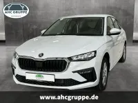 Gebraucht Skoda Scala Essence 116 PS (85 kW) 2025 Weiss Kleinwagen