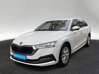 Gebraucht Skoda Octavia Style 116 PS (85 kW) 2023 9p candyweiss Kombi