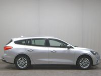 Gebraucht Ford Focus Titanium 125 PS (91 kW) 2022 Silber Kombi