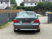 Second-hand BMW 525 192 CP (141 kW) 2005 Berlinǎ