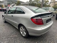 Gebraucht Mercedes C200 163 PS (119 kW) 2001 Silber Coupé