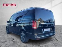Gebraucht Mercedes V220 163 PS (119 kW) 2016 Obsidianschwarz metallic (schwarz) Van / Kleinbus