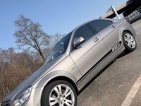 Gebraucht Mercedes C220 170 PS (125 kW) 2007 Grau Limousine