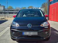 Second-hand VW up! Beats 65 CP (47 kW) 2020 Negru Hatchback