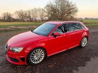 Gebraucht Audi A3 e-tron 204 PS (150 kW) 2015 Rot Kleinwagen