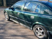 Gebraucht Opel Astra 85 PS (62 kW) 2002 Grün Kleinwagen