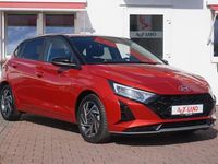 Gebraucht Hyundai i20 101 PS (74 kW) 2024 Dragonredmet./schwarz Kleinwagen