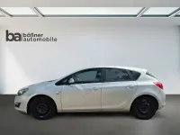 Usata Opel Astra Active 140 CV (102 kW) 2013 Argento Berlina