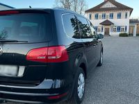 Second-hand VW Sharan 150 CP (110 kW) 2013 Negru Monovolum