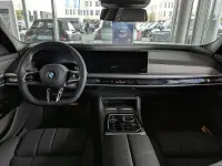Neu BMW 740 M Sport 299 PS (219 kW) 2026 Weiß Limousine