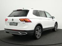 Gebraucht VW Tiguan Allspace Elegance 200 PS (147 kW) 2022 Pure white SUV