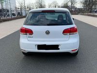 Gebraucht VW Golf VI 80 PS (58 kW) 2009 Weiß Kleinwagen