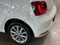 Gebraucht VW Polo LOUNGE 75 PS (55 kW) 2015 Weiß Limousine