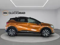 Usata Renault Captur Initiale 91 CV (66 kW) 2021 Oro SUV