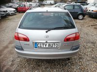 gebraucht Toyota Avensis 2.0 linea sol Auto