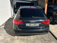 Gebraucht Audi A4 105 PS (77 kW) 2010 Schwarz Kombi