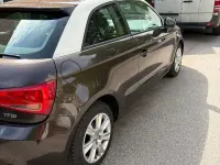 Gebraucht Audi A1 Attraction 86 PS (63 kW) 2011 Braun Kleinwagen