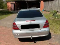 Gebraucht Mercedes E240 Elegance 177 PS (130 kW) 2004 Silber Limousine
