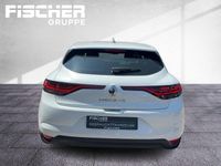 Gebraucht Renault Mégane IV Techno 140 PS (102 kW) 2023 Weiß Limousine